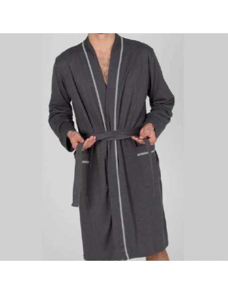 Montse Pedrosa | Bata 293 de Pettrus color Gris Montse Pedrosa | Bata 293 de Pettrus color Gris