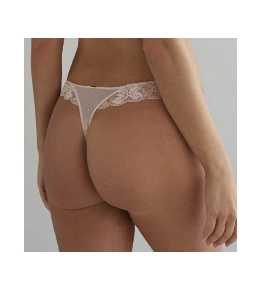 Montse Pedrosa | Tanga Filipa 30901 de Selmark color Maquillaje Montse Pedrosa | Tanga Filipa 30901 de Selmark color Maquillaje