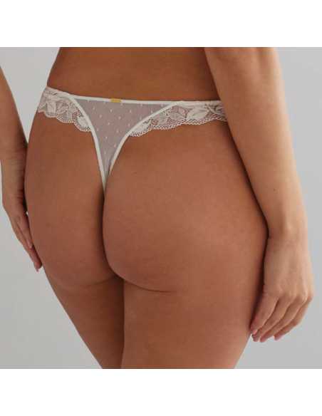 Montse Pedrosa | Tanga Filipa 30901 de Selmark color Marfil Montse Pedrosa | Tanga Filipa 30901 de Selmark color Marfil