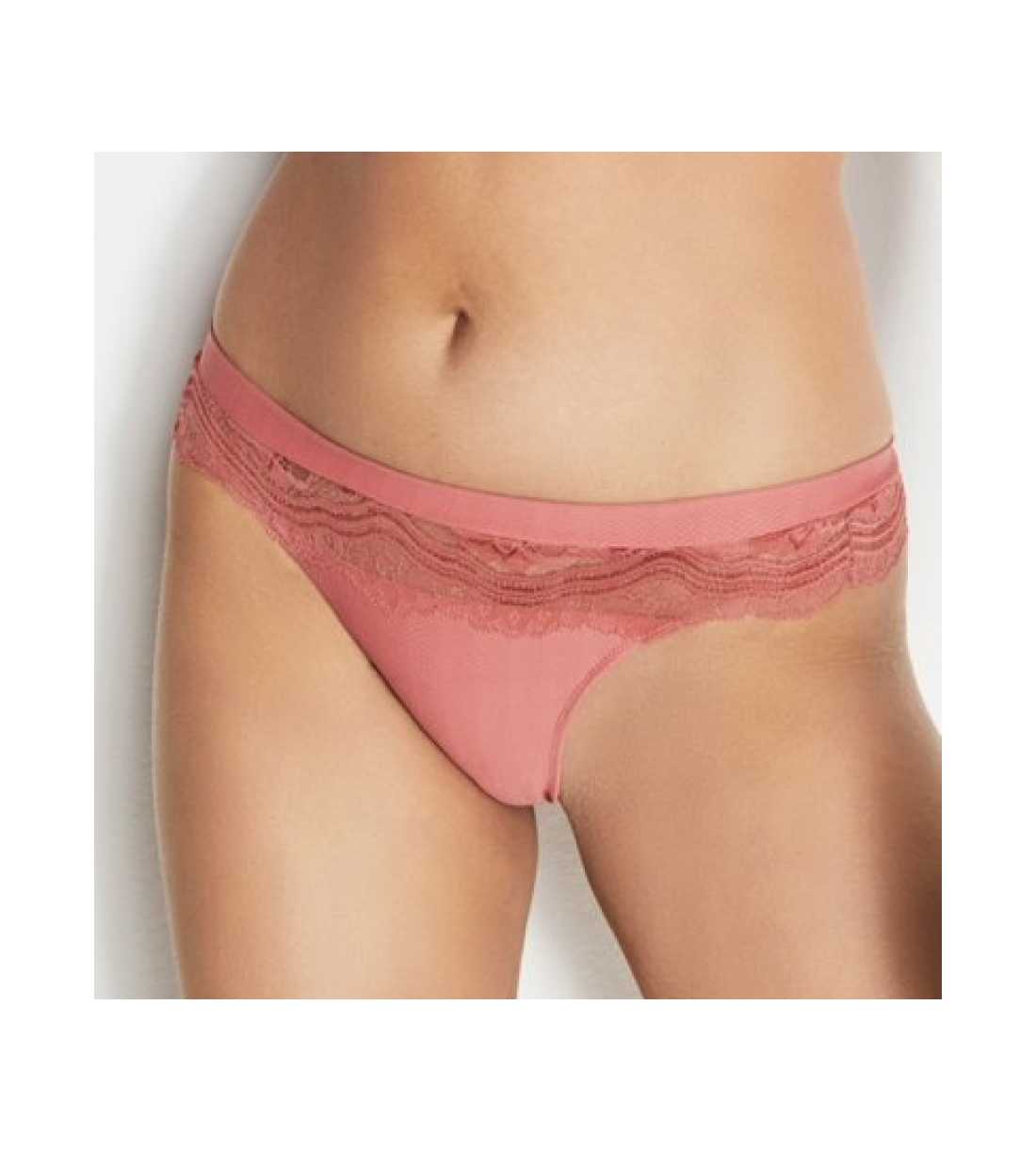 Montse Pedrosa | Brasileña Ludovica 20904 de Selmark color Coral Montse Pedrosa | Brasileña Ludovica 20904 de Selmark color Coral