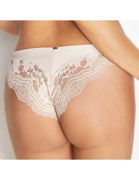 Montse Pedrosa | Brasileña Ludovica 20904 de Selmark color Maquillaje Montse Pedrosa | Brasileña Ludovica 20904 de Selmark color Maquillaje