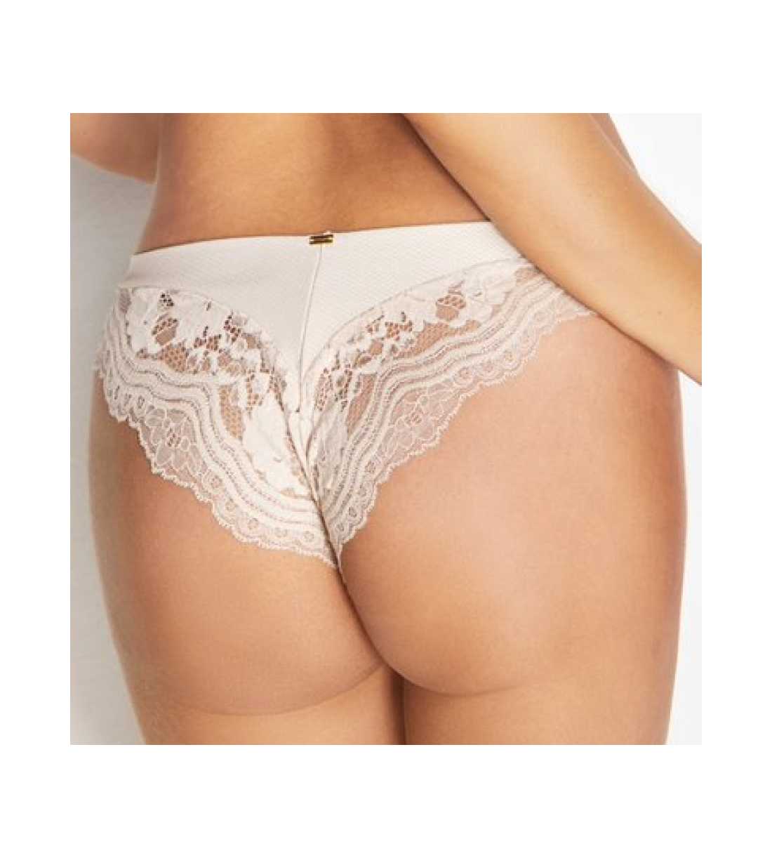 Montse Pedrosa | Brasileña Ludovica 20904 de Selmark color Maquillaje Montse Pedrosa | Brasileña Ludovica 20904 de Selmark color Maquillaje