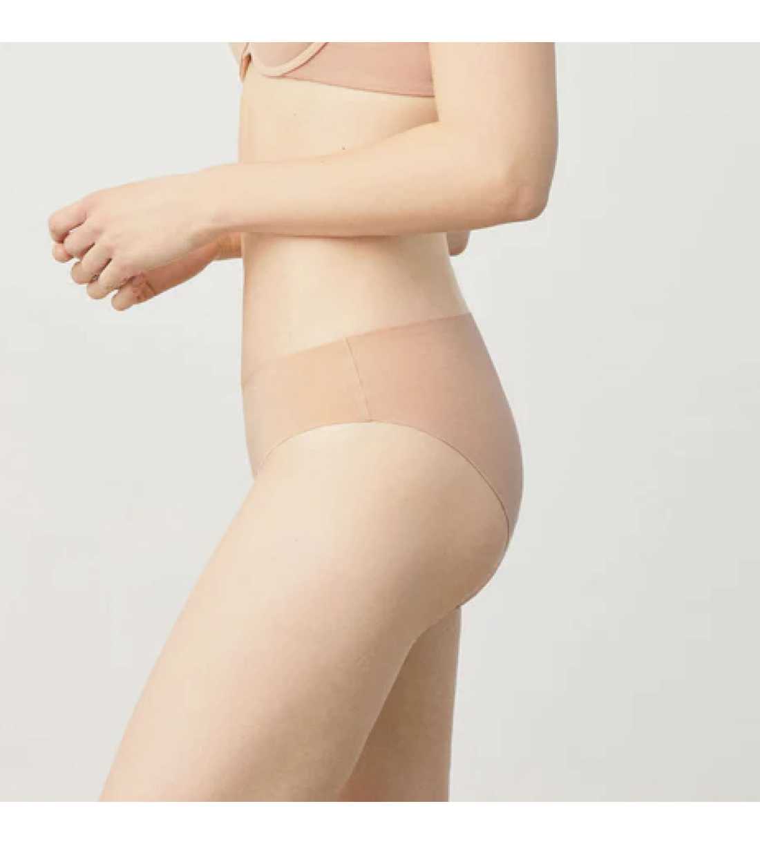 Montse Pedrosa | Braguita Láser 19661 de Ysabel Mora color Nude Montse Pedrosa | Braguita Láser 19661 de Ysabel Mora color Nude