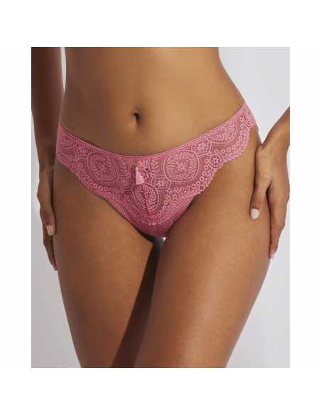 Montse Pedrosa | Braga Brasileña Matilda 31104 de Selmark color Fresa Montse Pedrosa | Braga Brasileña Matilda 31104 de Selmark color Fresa