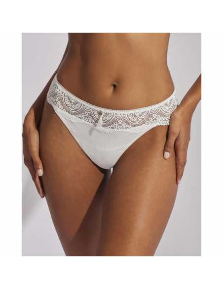 Montse Pedrosa |  Tanga Matilda 31101 de Selmark color Marfil Montse Pedrosa |  Tanga Matilda 31101 de Selmark color Marfil