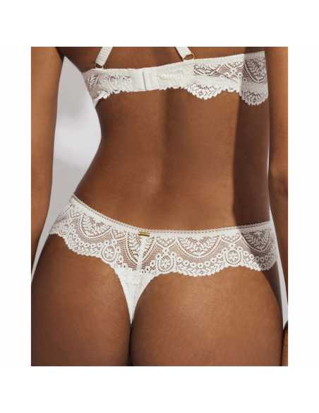 Montse Pedrosa |  Tanga Matilda 31101 de Selmark color Marfil Montse Pedrosa |  Tanga Matilda 31101 de Selmark color Marfil