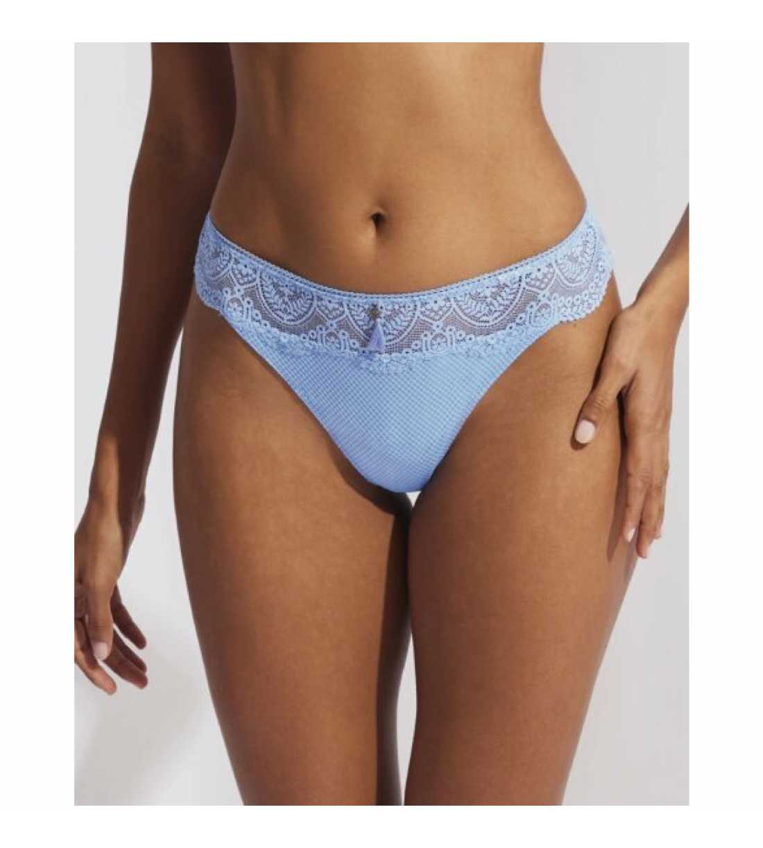 Montse Pedrosa | Braga Matilda 31101 de Selmark color Azúl Montse Pedrosa | Braga Matilda 31101 de Selmark color Azúl