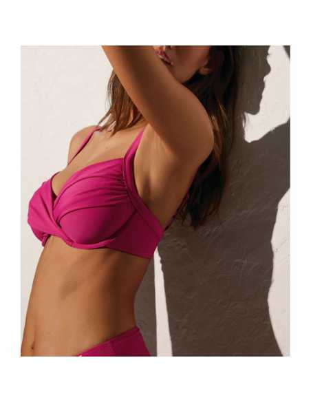 Montse Pedrosa | Bikini Aro Reductor 82601 de Ysabel Mora Montse Pedrosa | Bikini Aro Reductor 82601 de Ysabel Mora