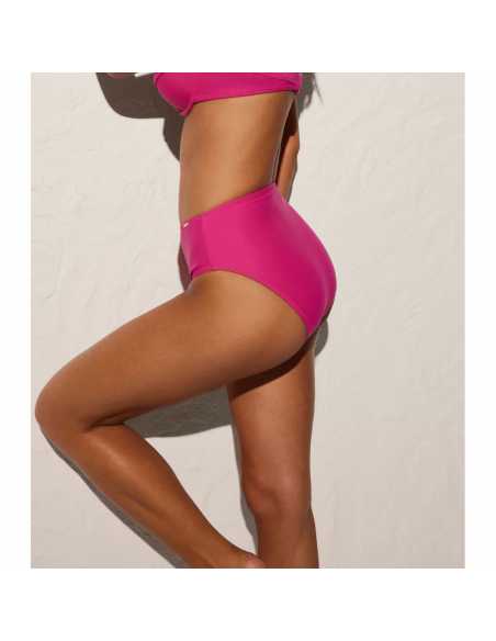 Montse Pedrosa | Bikini Aro Reductor 82601 de Ysabel Mora Montse Pedrosa | Bikini Aro Reductor 82601 de Ysabel Mora