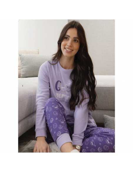 Montse Pedrosa | Pijama 24354 de Rachas en color Lila Montse Pedrosa | Pijama 24354 de Rachas en color Lila