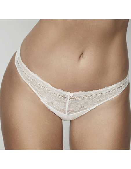 Montse Pedrosa | Tanga Agatha 31201 de Selmark color Marfil Montse Pedrosa | Tanga Agatha 31201 de Selmark color Marfil