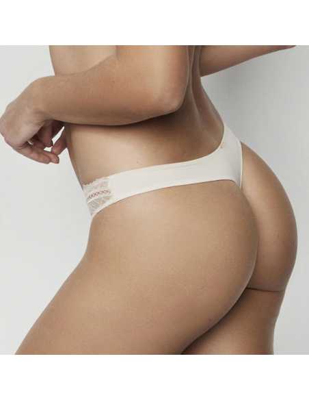 Montse Pedrosa | Tanga Agatha 31201 de Selmark color Maquillaje Montse Pedrosa | Tanga Agatha 31201 de Selmark color Maquillaje
