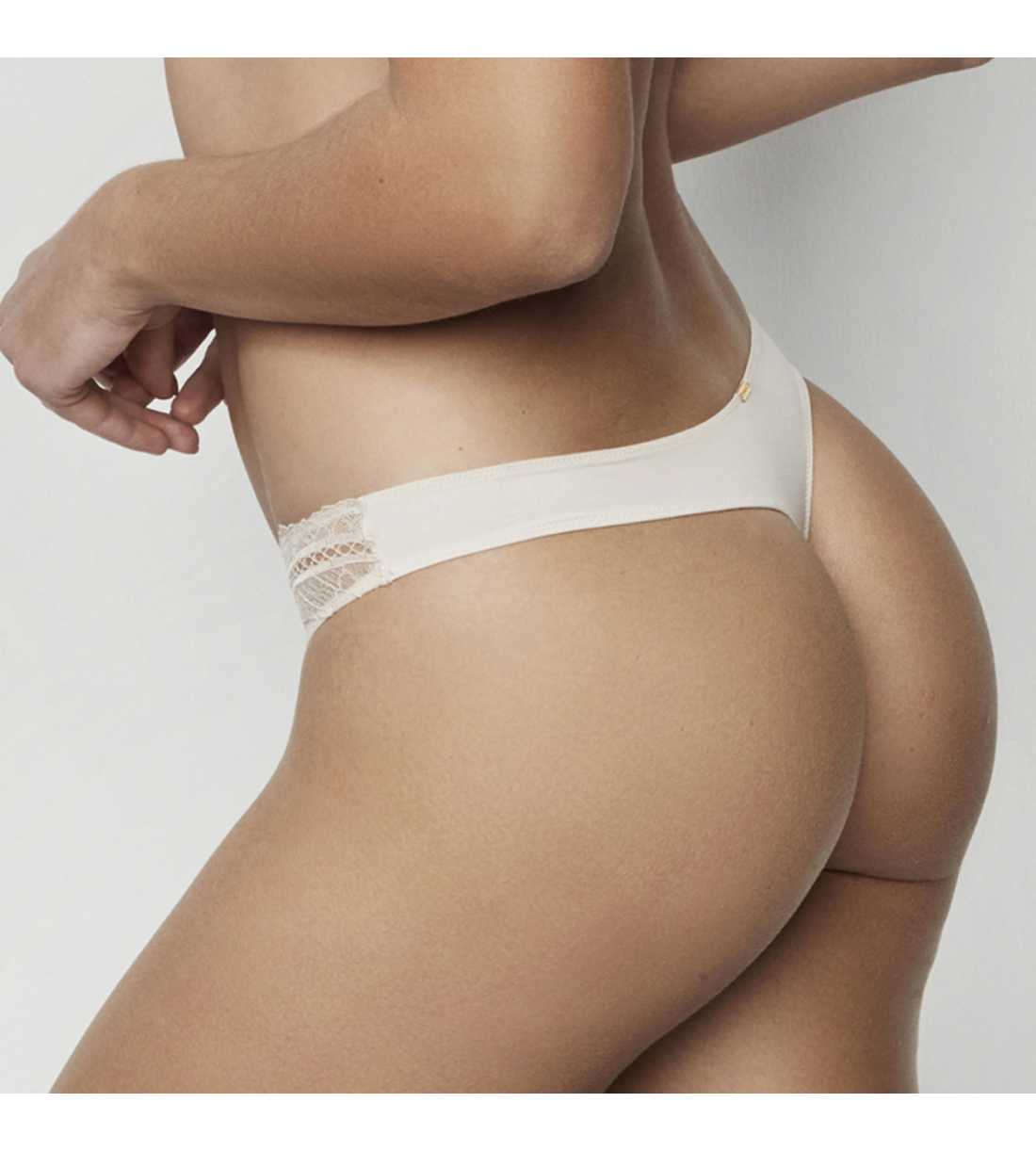 Montse Pedrosa | Tanga Agatha 31201 de Selmark color Maquillaje Montse Pedrosa | Tanga Agatha 31201 de Selmark color Maquillaje