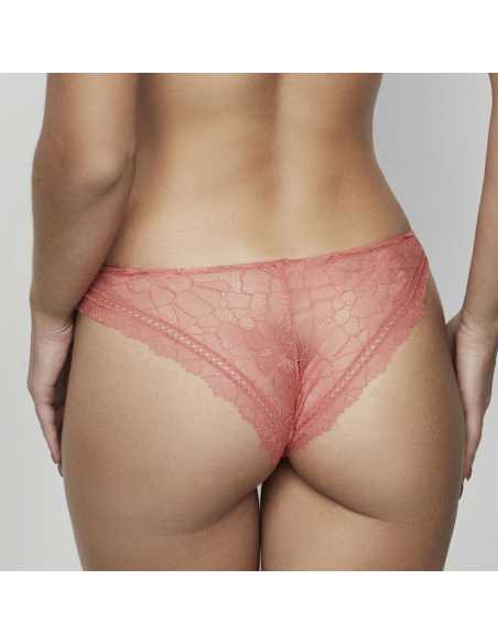 Montse Pedrosa | Braga Brasileña Agatha 31204 de Selmark color Coral Montse Pedrosa | Braga Brasileña Agatha 31204 de Selmark color Coral