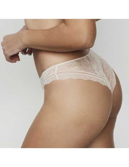 Montse Pedrosa | Braga Brasileña Agatha 31204 de Selmark color Maquillaje Montse Pedrosa | Braga Brasileña Agatha 31204 de Selmark color Maquillaje