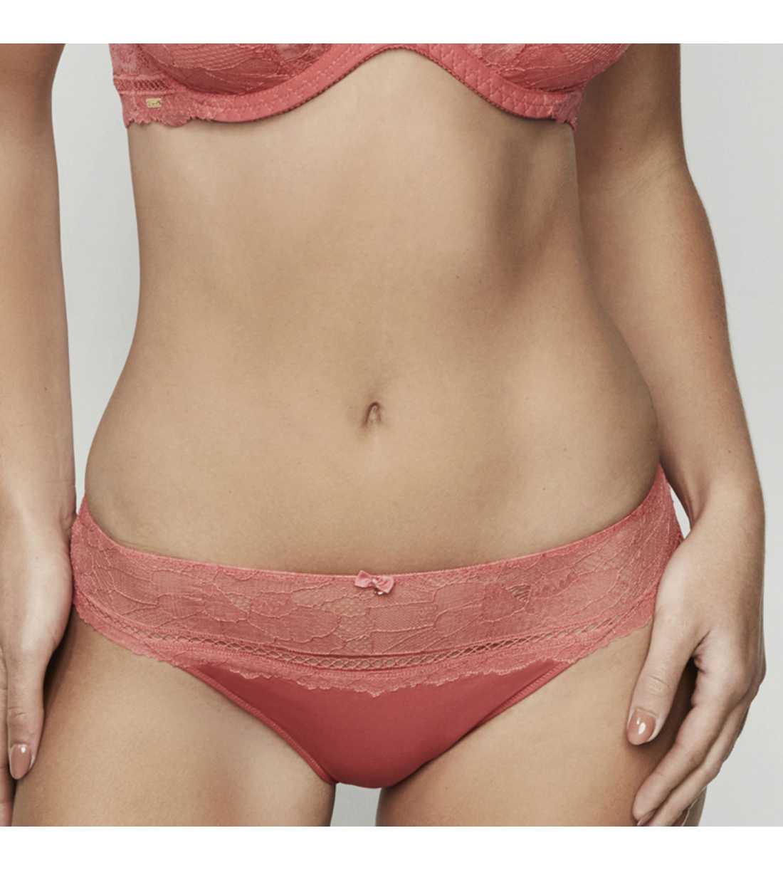 Montse Pedrosa | Braga Agatha 31207 de Selmark color Coral Montse Pedrosa | Braga Agatha 31207 de Selmark color Coral