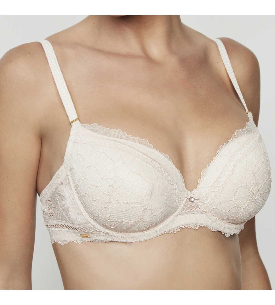 Montse Pedrosa | SSujetador Agatha 31217 de Selmark color Maquillaje Montse Pedrosa | SSujetador Agatha 31217 de Selmark color Maquillaje