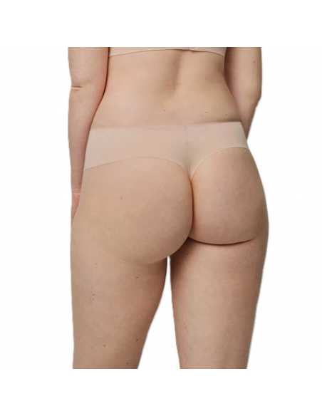 Montse Pedrosa | Tanga Alto de Control con Acabados Invisibles 19689 de Ysabel Mora Montse Pedrosa | Tanga Alto de Control con Acabados Invisibles 19689 de Ysabel Mora