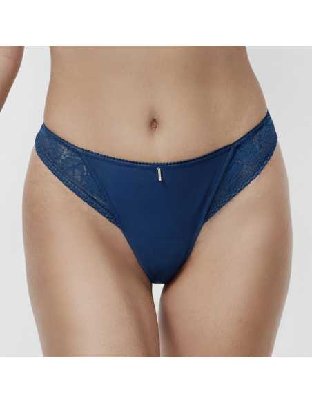 Montse Pedrosa | Tanga Malitzia 61201 de Selmark color Azúl Montse Pedrosa | Tanga Malitzia 61201 de Selmark color Azúl