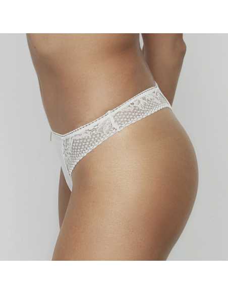 Montse Pedrosa | Tanga Malitzia 61201 de Selmark color Marfil Montse Pedrosa | Tanga Malitzia 61201 de Selmark color Marfil