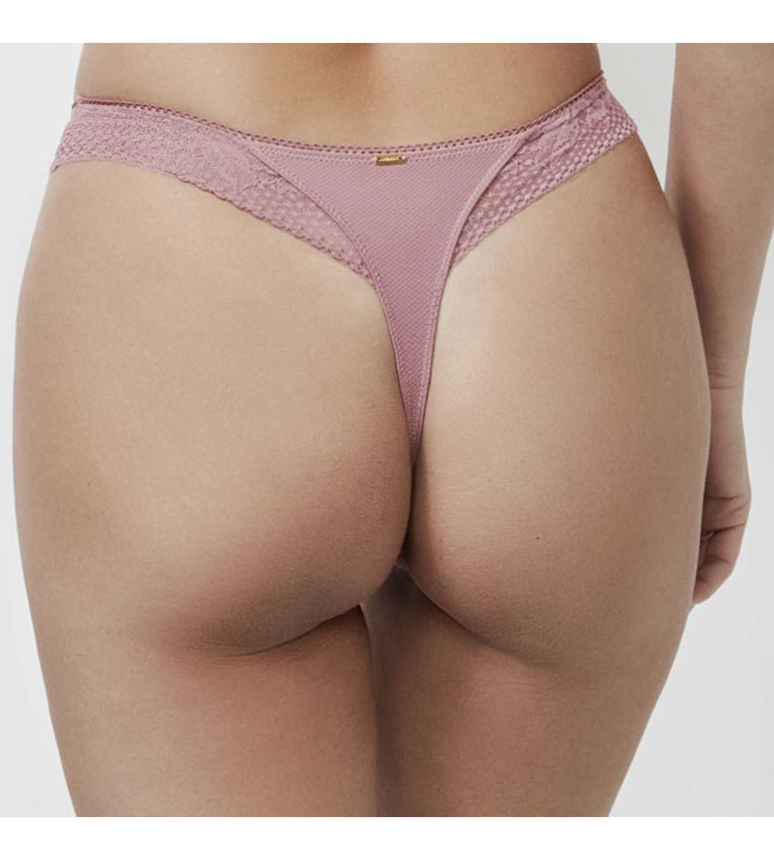 Montse Pedrosa | Tanga Malitzia 61201 de Selmark color Rosa Montse Pedrosa | Tanga Malitzia 61201 de Selmark color Rosa
