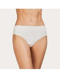 Montse Pedrosa | Braga 32088 de Avet color Pétalo