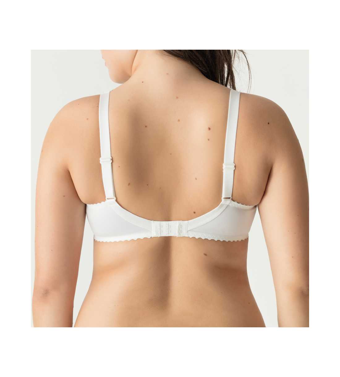 Montse Pedrosa | Sujetador Plume 0162920 de PrimaDonna color Marfil Montse Pedrosa | Sujetador Plume 0162920 de PrimaDonna color Marfil