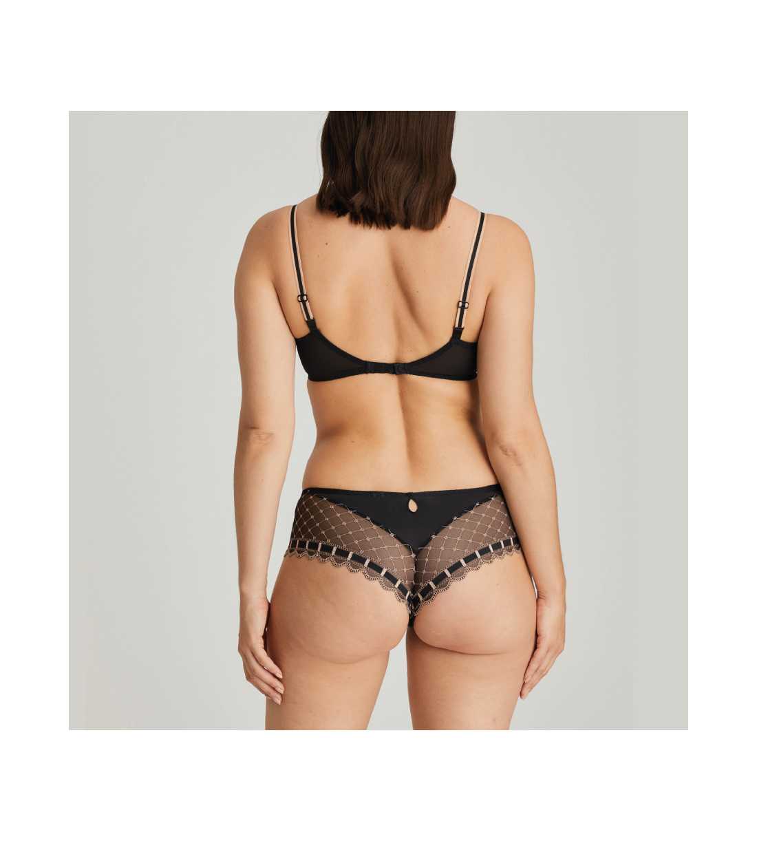 Montse Pedrosa | Tanga A La Folie 0641121 de PrimaDonna Twist color Celebration Black Montse Pedrosa | Tanga A La Folie 0641121 de PrimaDonna Twist color Celebration Black
