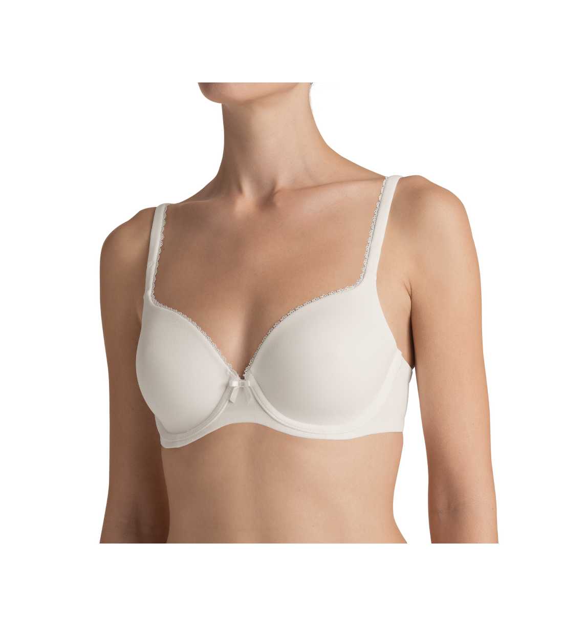 Montse Pedrosa | Sujetador Perfectly Soft W de Triumph color Marfil Montse Pedrosa | Sujetador Perfectly Soft W de Triumph color Marfil