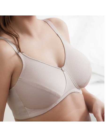 Montse Pedrosa | Sujetador Post-Quirúrgico Melisa Sin Aros de Selene de Selene Montse Pedrosa | Sujetador Post-Quirúrgico Melisa Sin Aros de Selene de Selene